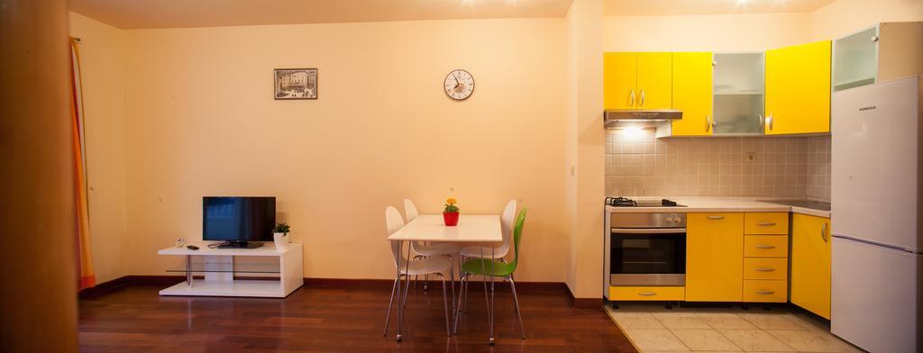 Apartments Tino Makarska Zimmer foto